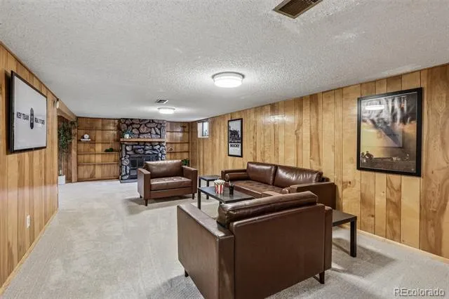 2121 S Lowell Boulevard Denver, CO 80219