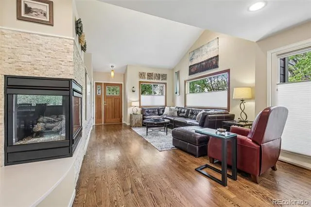 869 W Barberry Circle Louisville, CO 80027