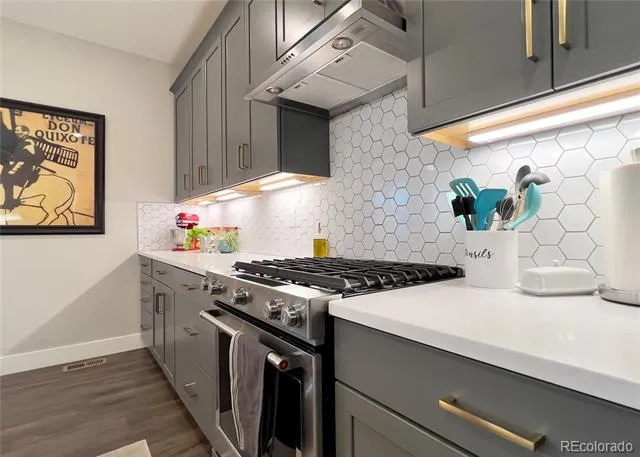 17303 W 93rd Place Arvada, CO 80007