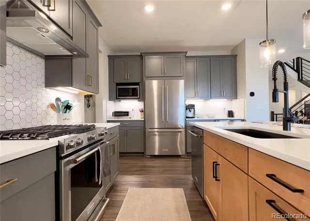 17303 W 93rd Place Arvada, CO 80007