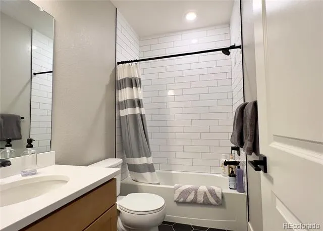 17303 W 93rd Place Arvada, CO 80007