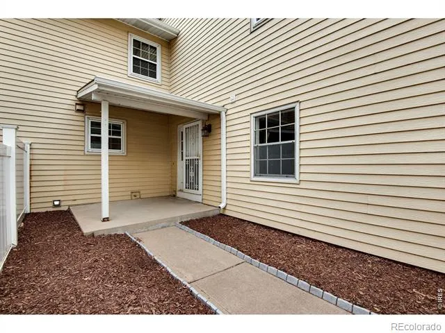 2630 S Vaughn Way #C Aurora, CO 80014
