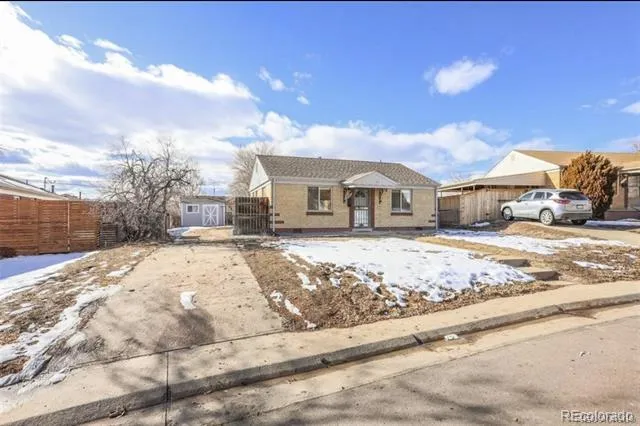 1385 S Alcott Street Denver, CO 80219
