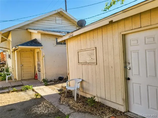 113 E 3rd Street La Junta, CO 81050