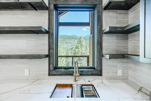 0117 Lake Ridge Circle #1863 Keystone, CO 80435