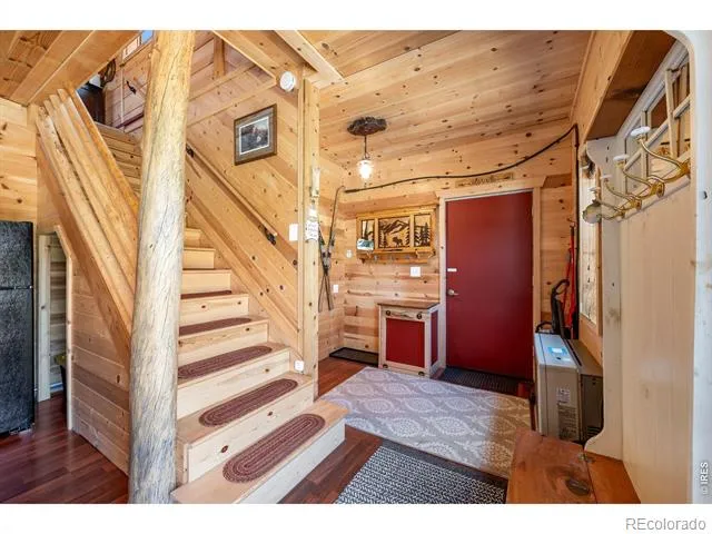 204 Coughlin Meadows Road Boulder, CO 80302