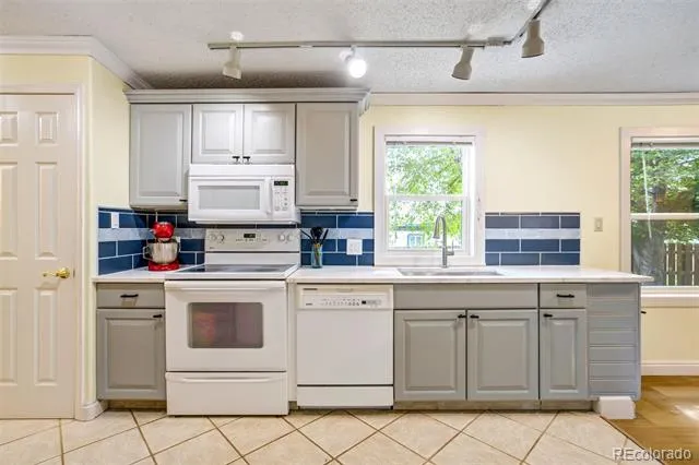 398 F AVENUE Limon, CO 80828