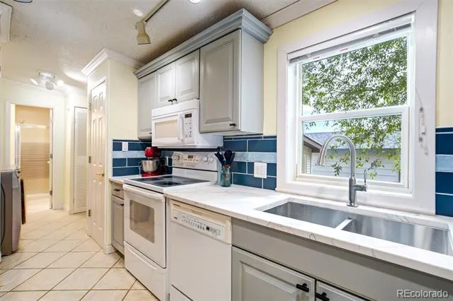 398 F AVENUE Limon, CO 80828