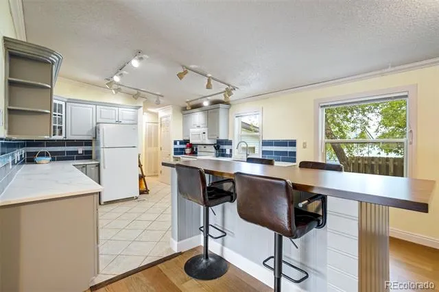 398 F AVENUE Limon, CO 80828