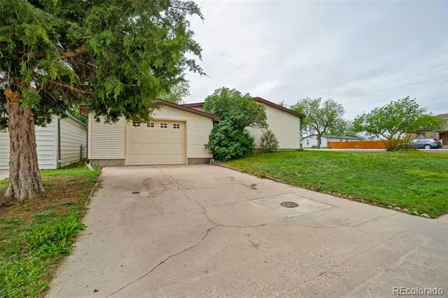 398 F AVENUE Limon, CO 80828