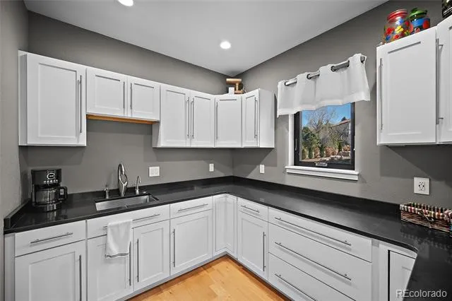 3425 Palmer Hill Court Colorado Springs, CO 80907