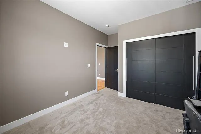 3425 Palmer Hill Court Colorado Springs, CO 80907