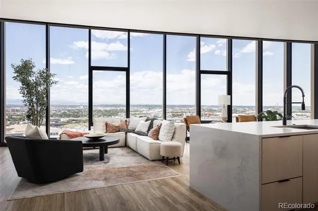 3930 Blake Street #1602 Denver, CO 80205