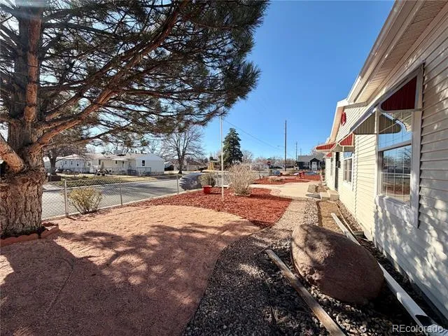 4095 W Arizona Avenue Denver, CO 80219