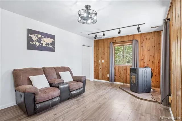 55 W Crosscut Bailey, CO 80421