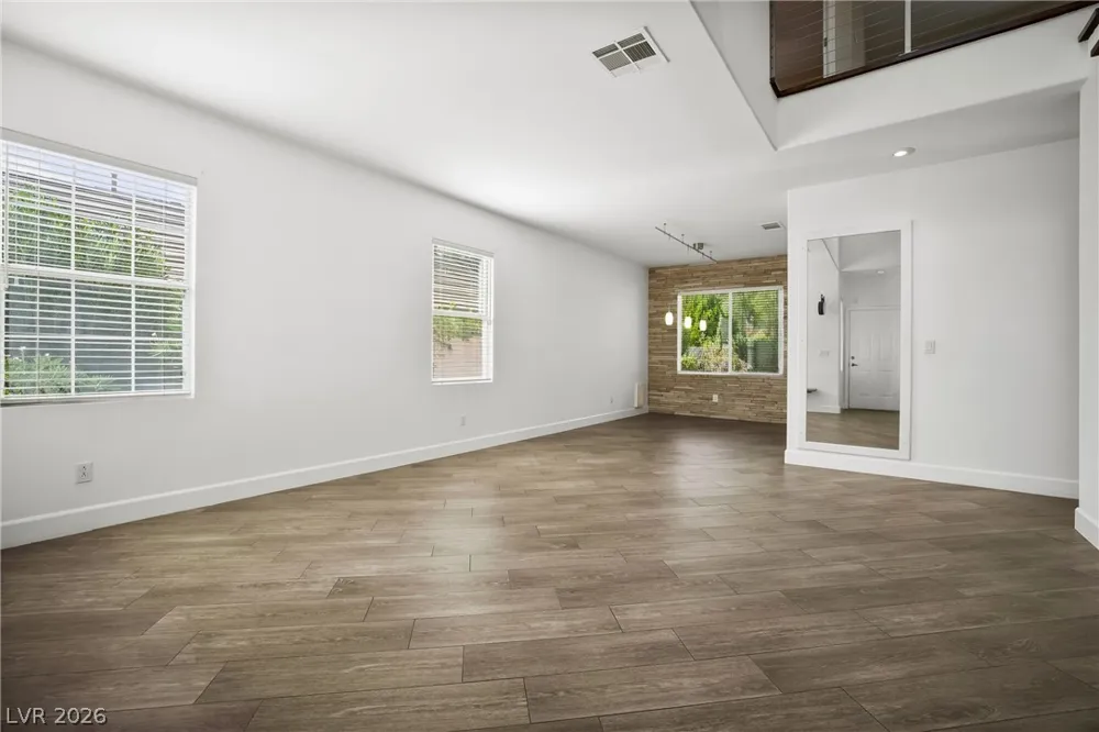 10129 Oakmoor Place Las Vegas, NV 89144