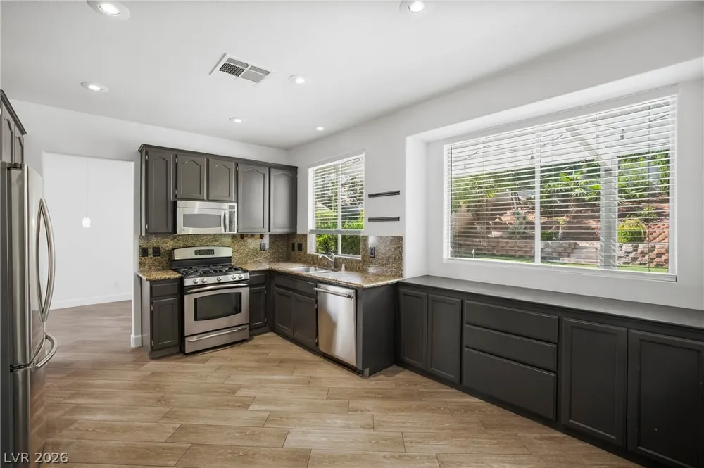 10129 Oakmoor Place Las Vegas, NV 89144