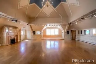 2555 W 37th Avenue Denver, CO 80211
