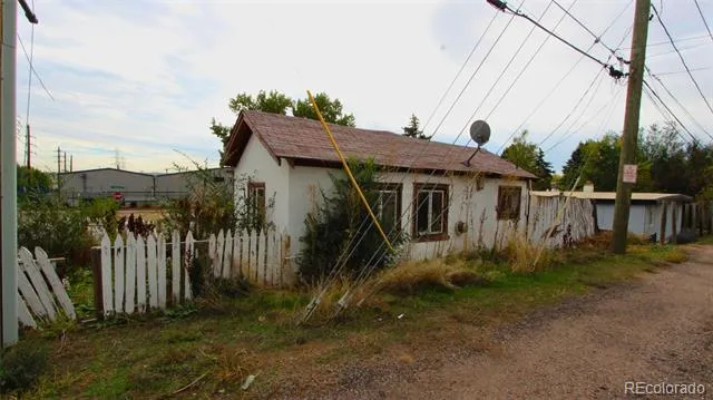 3301 S Zuni Street Englewood, CO 80110