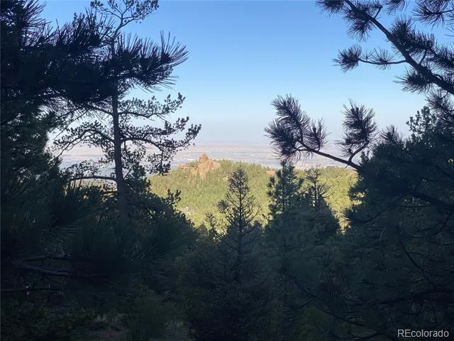 285 Forest Road Manitou Springs, CO 80829