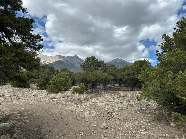14 NN18 STREET Blanca, CO 81123