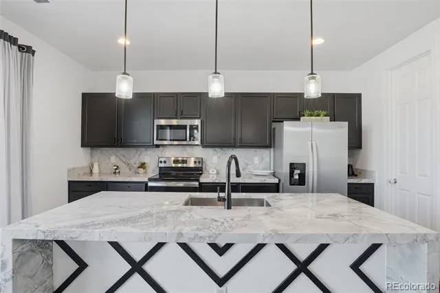 3963 Flat Rock Street Aurora, CO 80019