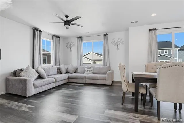 3963 Flat Rock Street Aurora, CO 80019