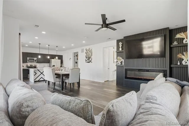 3963 Flat Rock Street Aurora, CO 80019