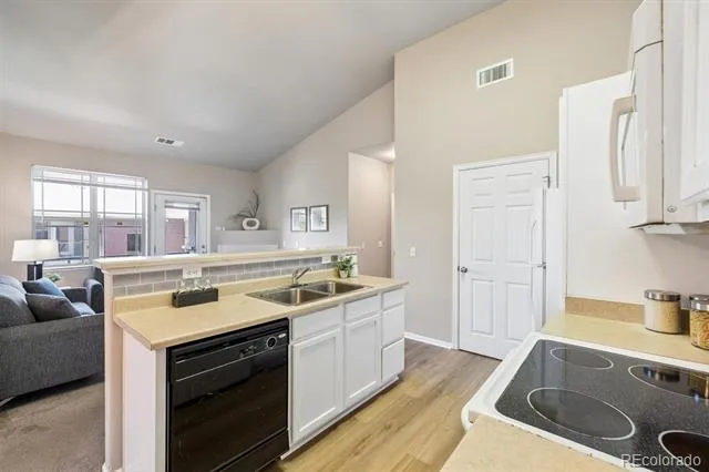 8073 W 51st Place #302 Arvada, CO 80002