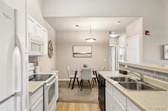 8073 W 51st Place #302 Arvada, CO 80002