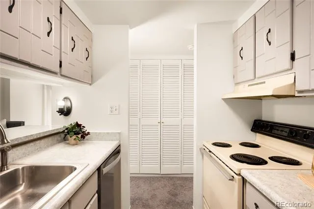 1365 Columbine Street #103 Denver, CO 80206