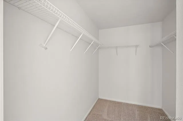 2824 S Walden Way Aurora, CO 80013