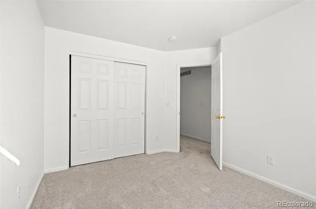 2824 S Walden Way Aurora, CO 80013