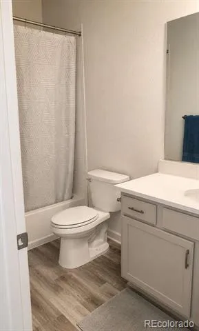 7768 S Old Hammer Way Aurora, CO 80016
