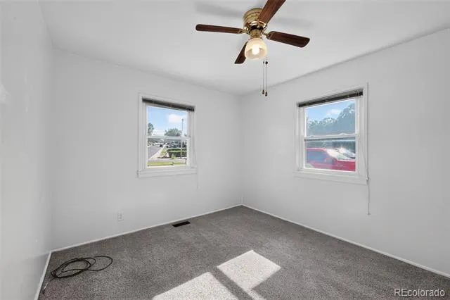 1730 Hoffman Way Denver, CO 80229