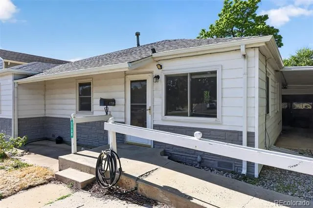 1730 Hoffman Way Denver, CO 80229