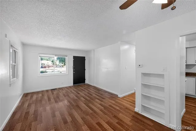 1730 Hoffman Way Denver, CO 80229