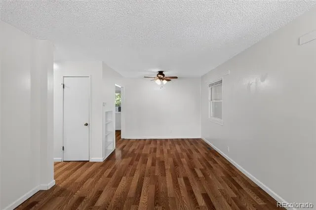 1730 Hoffman Way Denver, CO 80229