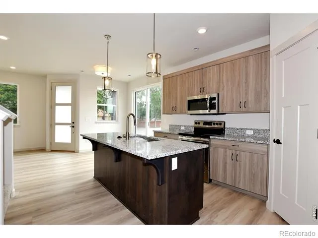 533 S 10th Street Berthoud, CO 80513