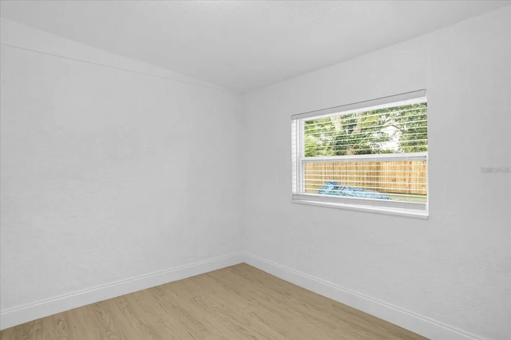 812 W MILLER STREET Orlando, FL 32805
