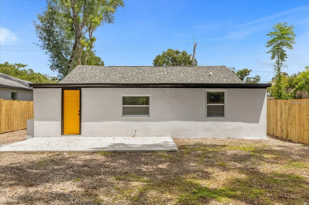 812 W MILLER STREET Orlando, FL 32805