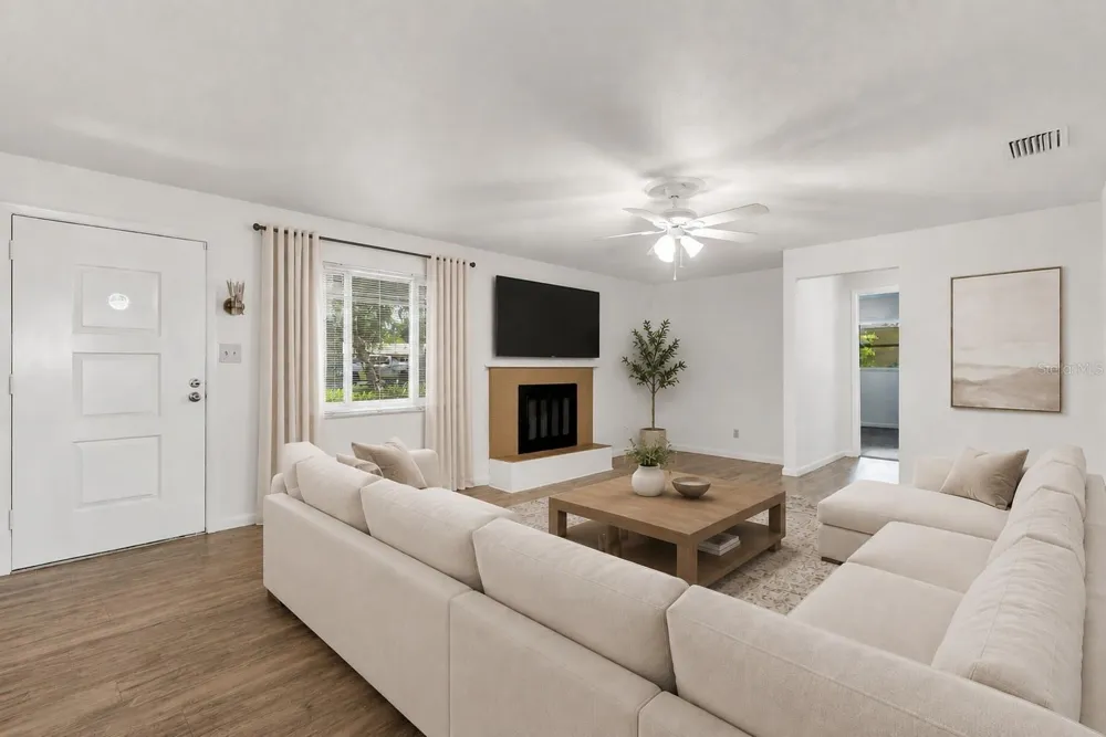 1503 MOSS AVENUE Leesburg, FL 34748