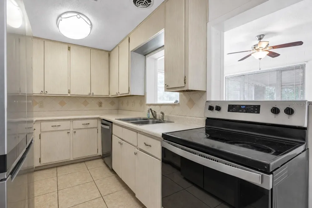 1503 MOSS AVENUE Leesburg, FL 34748