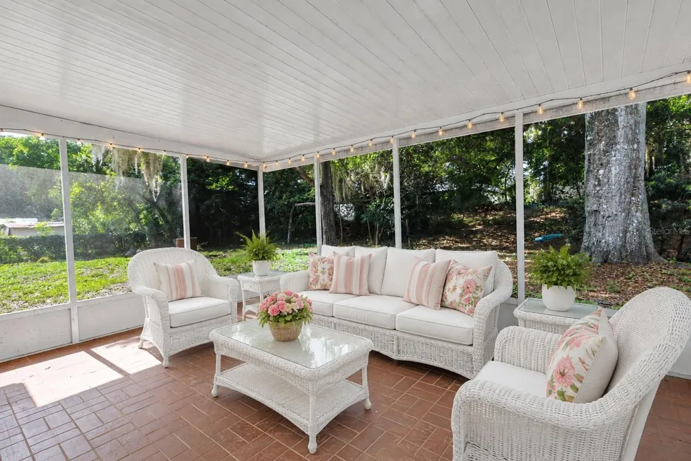 1503 MOSS AVENUE Leesburg, FL 34748