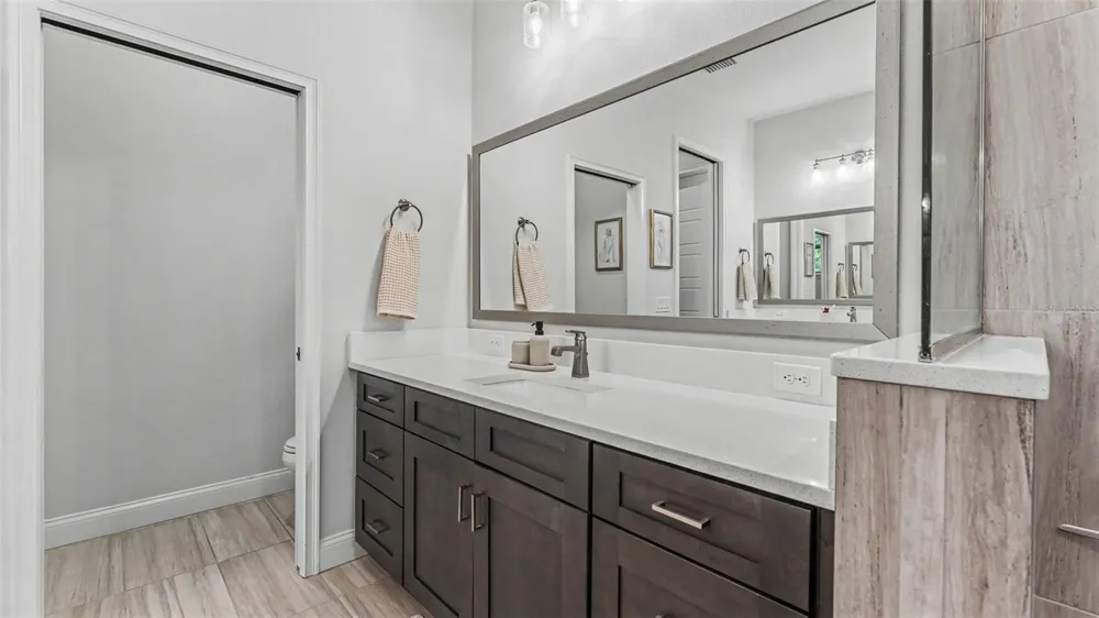 2476 DELPHI CIRCLE Lakeland, FL 33812