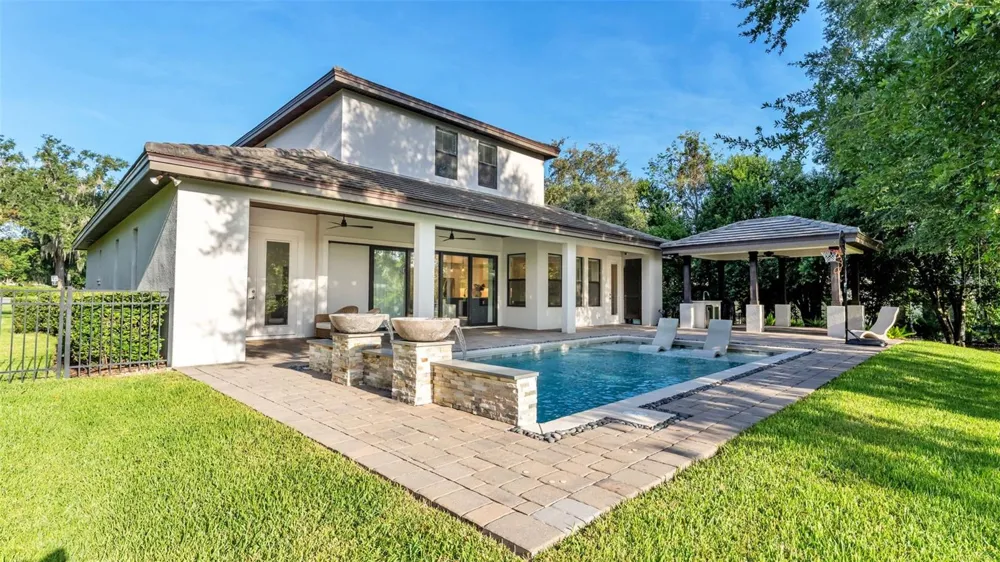 2476 DELPHI CIRCLE Lakeland, FL 33812