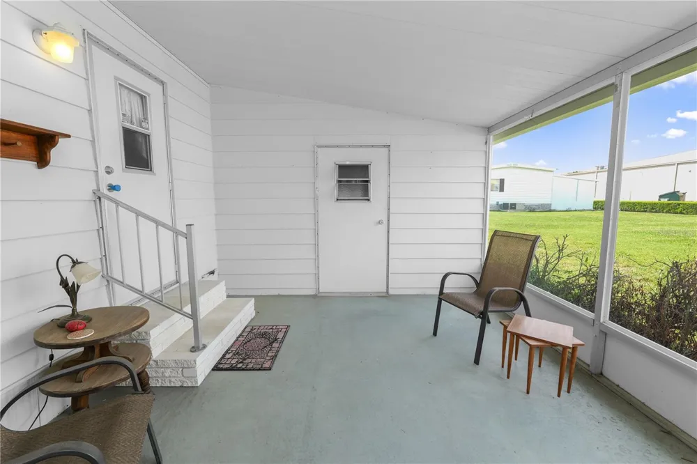 1008 ELIZABETH LANE Lakeland, FL 33809