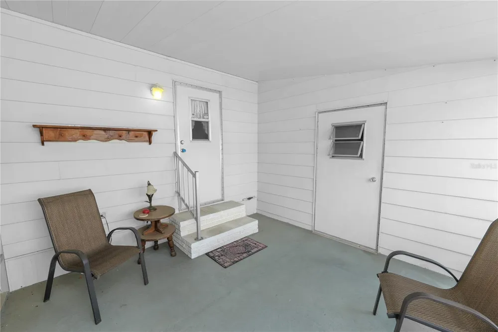 1008 ELIZABETH LANE Lakeland, FL 33809