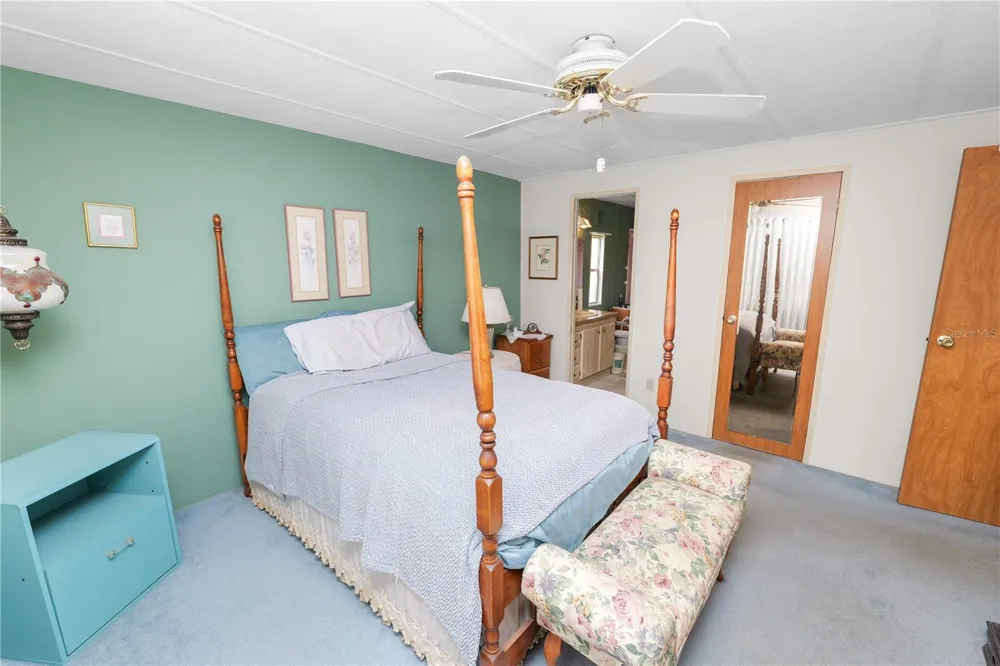 1008 ELIZABETH LANE Lakeland, FL 33809