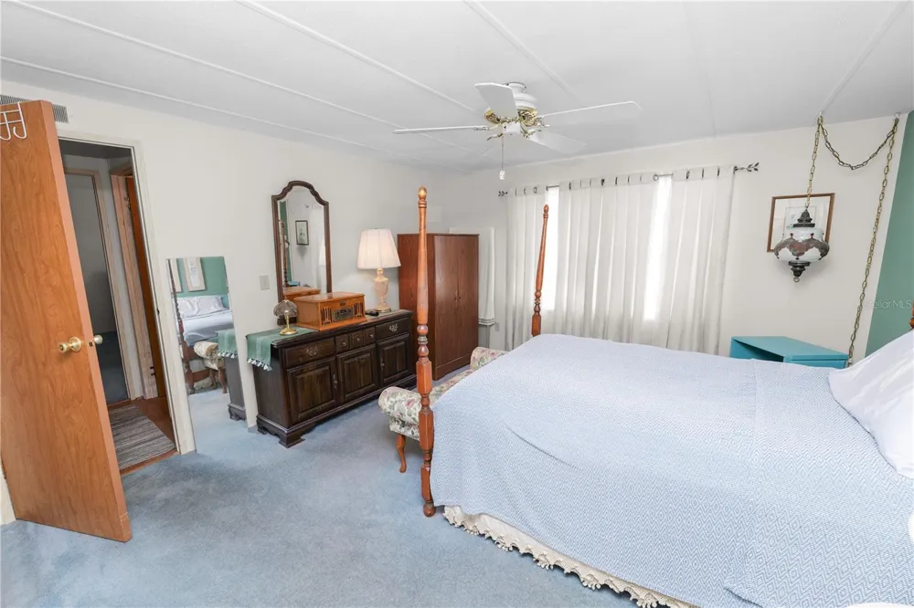 1008 ELIZABETH LANE Lakeland, FL 33809
